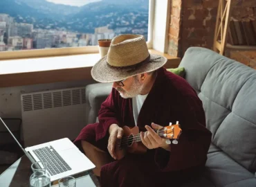 gal3-mature-senior-older-man-during-quarantine-realizing-how-important-stay-home-during-virus-outbreak